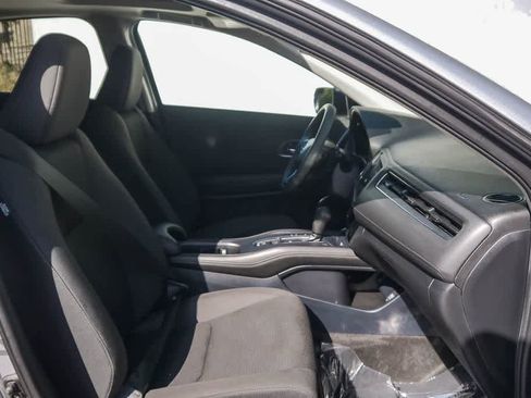 Used 2022 Honda HR-V EX image 16