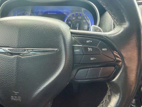 Used 2021 Chrysler 300 S RWD image 11