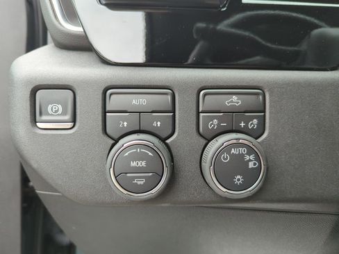 Used 2025 Chevrolet Silverado 1500 LT w/ All Star Edition Plus AWD/4WD image 37