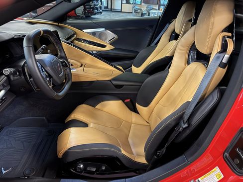 Used 2023 Chevrolet Corvette Stingray Preferred Cpe w/ 2LT image 25