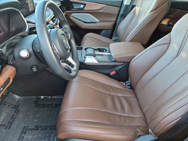 Used 2024 Acura MDX w/ Technology Package FWD image 16