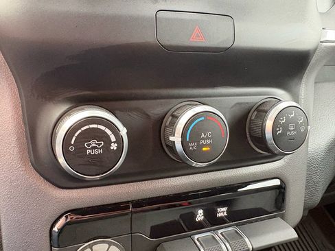 Used 2022 RAM 1500 Lone Star RWD image 20