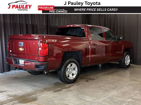Used 2017 Chevrolet Silverado 1500 LT w/ All Star Edition AWD/4WD image 3