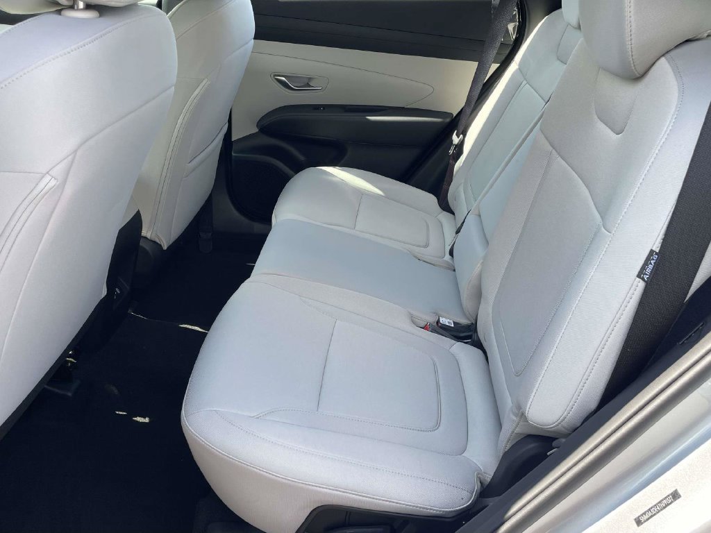 New 2026 Hyundai Tucson SE FWD image 12