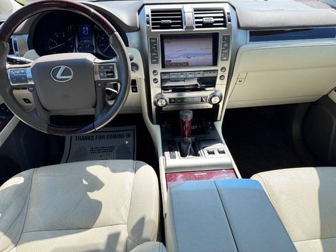 Used 2015 Lexus GX 460 w/ Premium Package AWD/4WD image 7
