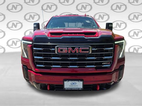 Used 2025 GMC Sierra 2500 AT4 w/ AT4 Premium Plus Package AWD/4WD image 18