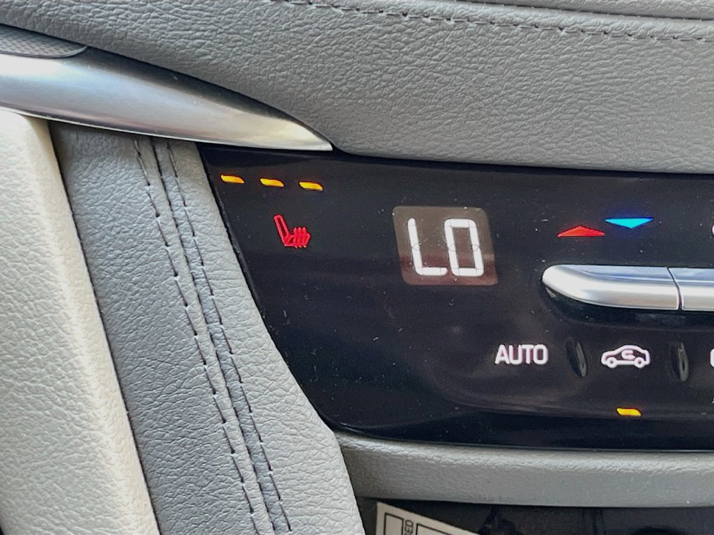 Used 2024 Cadillac XT5 Premium Luxury w/ LPO, Floor Liner Package AWD/4WD image 21