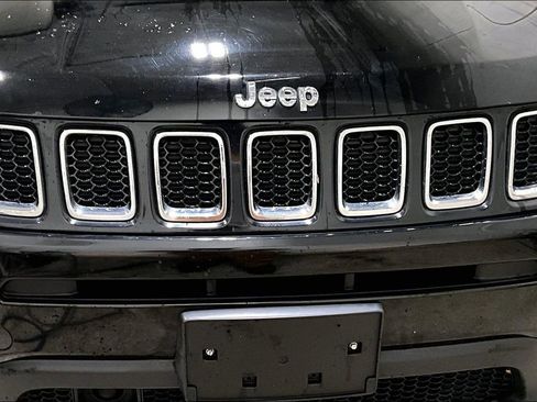 Used 2018 Jeep Compass Limited w/ Navigation Group image 32