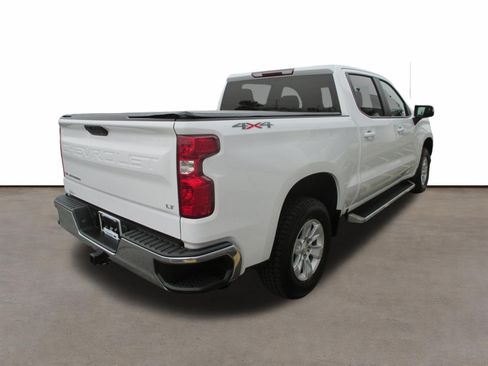 Used 2021 Chevrolet Silverado 1500 LT w/ Bed Protection Package AWD/4WD image 5
