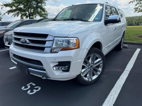 Used 2017 Ford Expedition EL Platinum AWD/4WD image 3