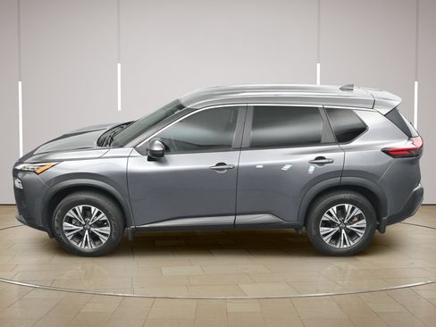 Certified 2022 Nissan Rogue SV AWD/4WD image 37