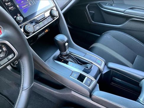 Used 2021 Honda Civic Sport image 18