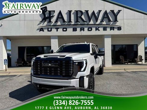 Used 2024 GMC Sierra 2500 Denali Ultimate AWD/4WD image 1