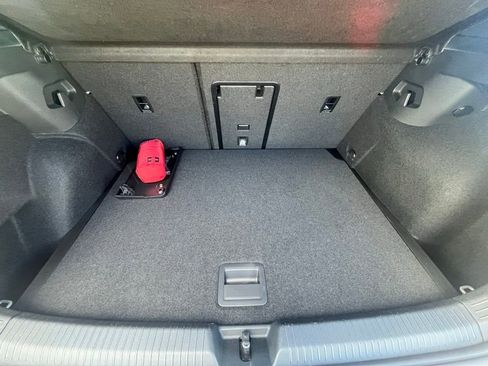 Certified 2025 Volkswagen GTI SE FWD image 27