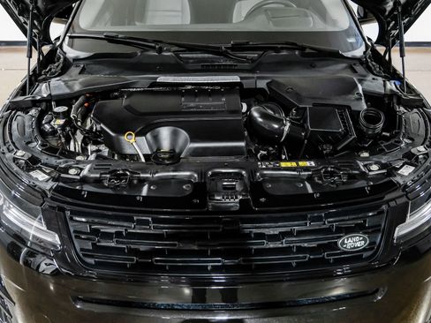 Used 2024 Land Rover Range Rover Evoque Dynamic SE image 52