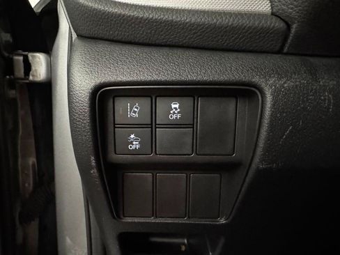 Used 2021 Honda CR-V LX image 17