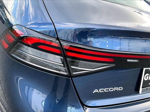 Used 2024 Honda Accord EX image 27