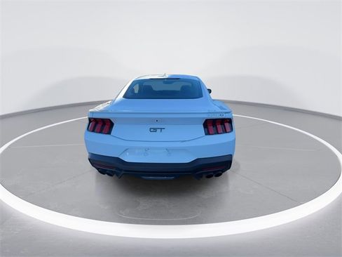 Used 2025 Ford Mustang GT Premium image 7