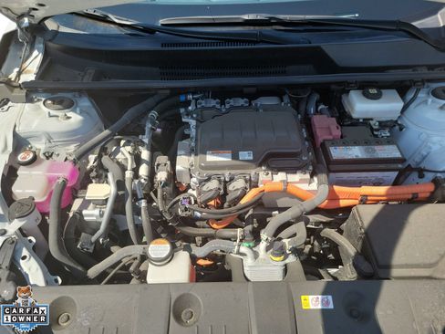 Used 2024 Subaru Solterra AWD/4WD image 18