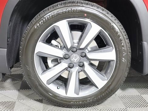 New 2025 Honda Pilot Touring image 27