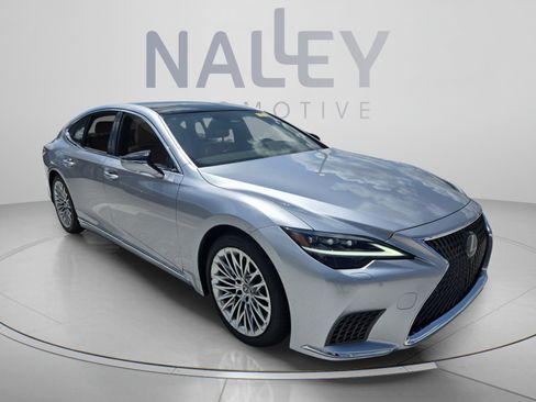 Certified 2024 Lexus LS 500 w/ Interior Upgrade Package RWD image 7
