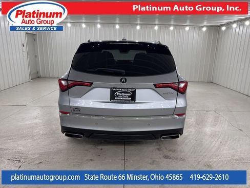 Used 2022 Acura MDX SH-AWD w/ Advance Package image 4