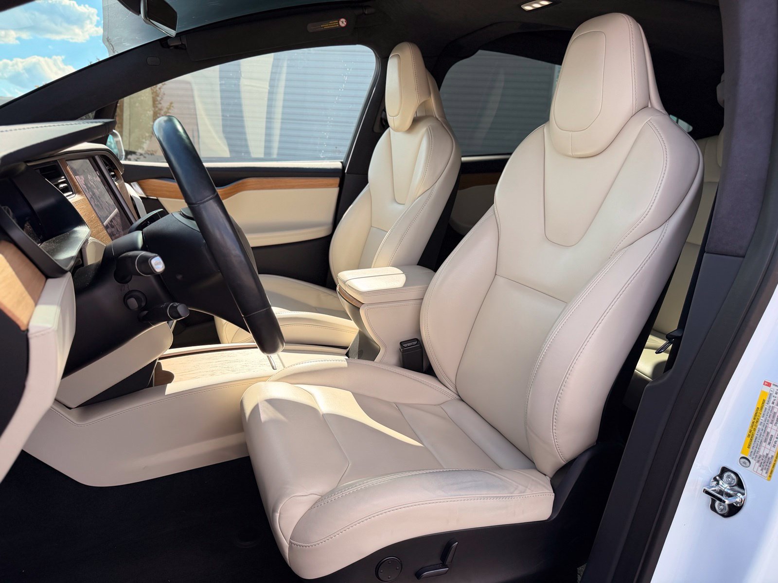 Used 2019 Tesla Model X 75D AWD/4WD image 41