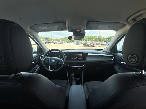 Used 2025 Buick Encore GX Preferred FWD image 20