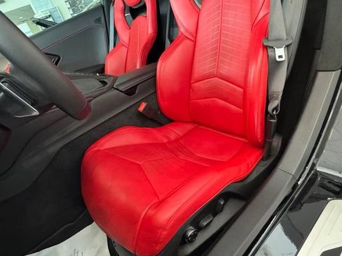 Used 2023 Chevrolet Corvette Stingray Premium Cpe w/ Z51 Performance Package RWD image 5