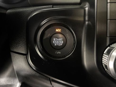 Used 2021 Jeep Gladiator Mojave AWD/4WD image 14