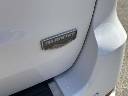 Used 2021 Jeep Grand Cherokee Summit w/ Platinum Series Group AWD/4WD image 16
