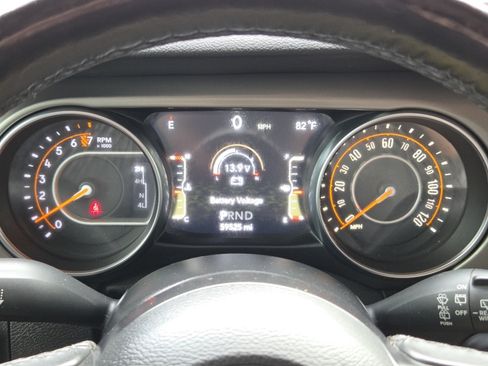 Used 2020 Jeep Wrangler Sport AWD/4WD image 31