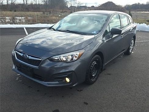 Used 2019 Subaru Impreza 2.0i image 1