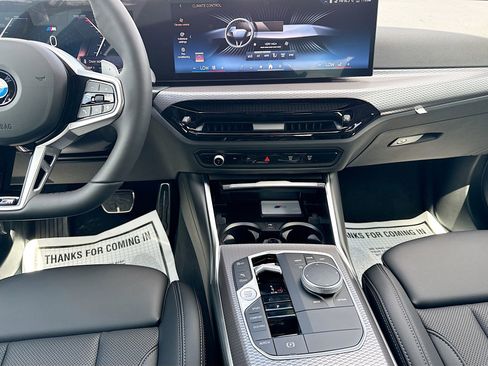 New 2026 BMW 330i Sedan w/ M Sport Package RWD image 19