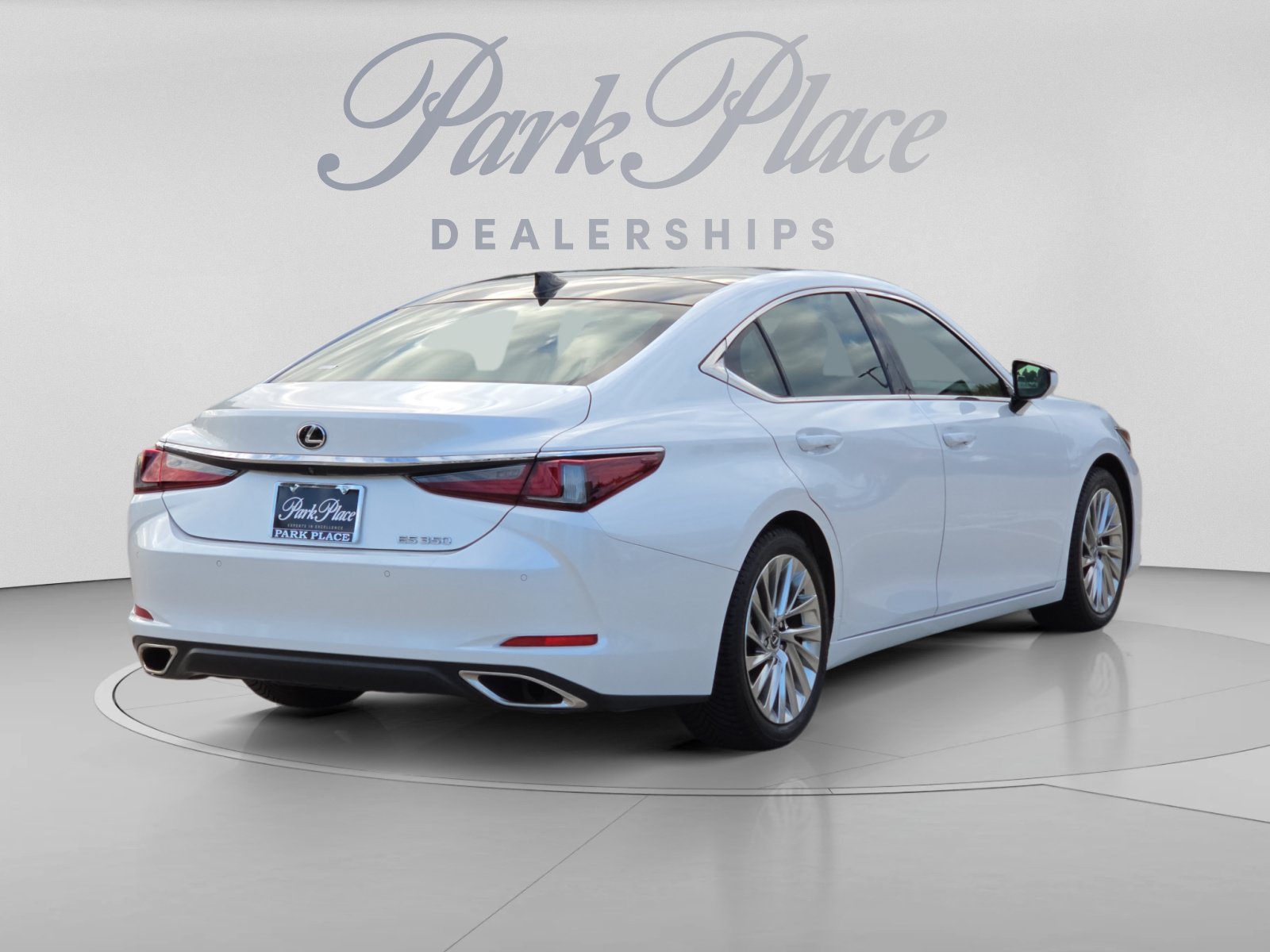 Used 2021 Lexus ES 350 Ultra Luxury w/ Accessory Package 2 FWD image 5