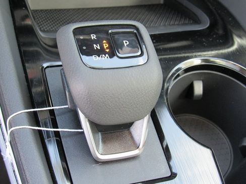 New 2026 Nissan Rogue SV image 17