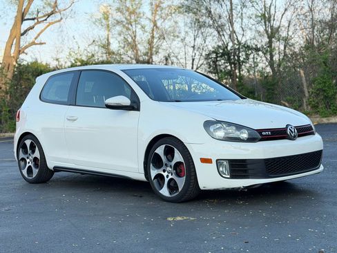 Used 2012 Volkswagen GTI 2-Door image 3