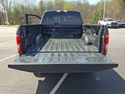 Used 2017 Ford F150 XLT w/ Equipment Group 302A Luxury image 29