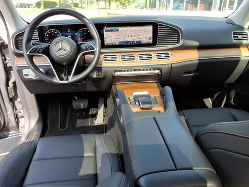 Certified 2025 Mercedes-Benz GLE 350 4MATIC image 14