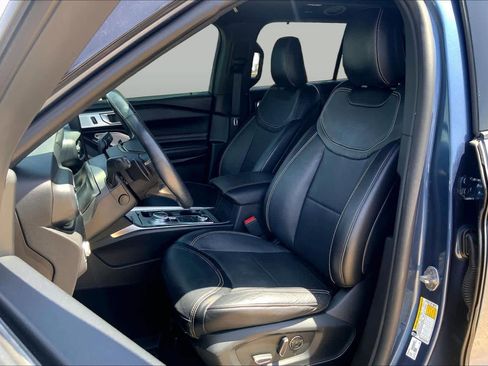 Used 2020 Ford Explorer ST w/ ST Street Pack AWD/4WD image 8