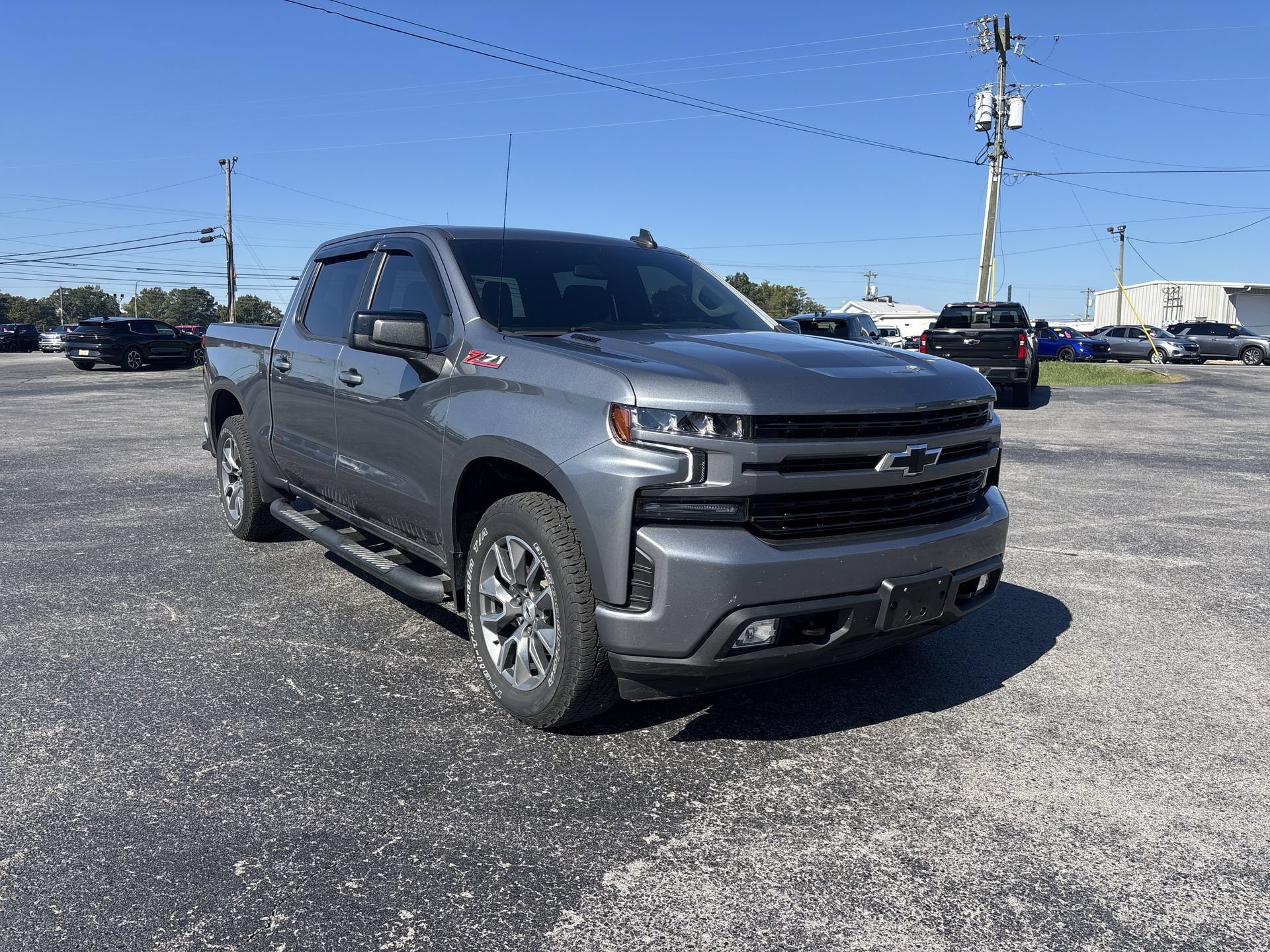 Used 2022 Chevrolet Silverado 1500 RST AWD/4WD image 1