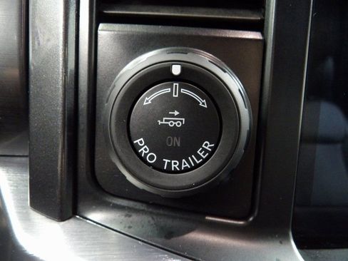 Used 2022 Ford F150 Lariat image 46