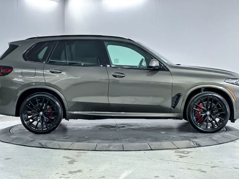 Used 2026 BMW X5 xDrive40i w/ M Sport Package AWD/4WD image 8