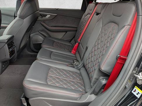 New 2026 Audi Q7 3.0T Prestige AWD/4WD image 16