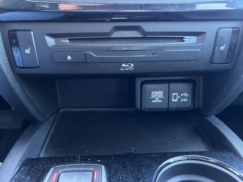 Used 2019 Honda Pilot Touring image 35