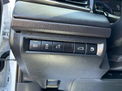 Used 2025 Toyota Camry XSE FWD image 21