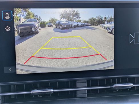 New 2026 Hyundai Kona SE image 29