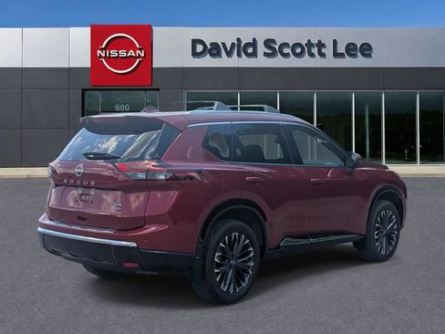 Used 2026 Nissan Rogue Platinum w/ Platinum Premium Package AWD/4WD image 7