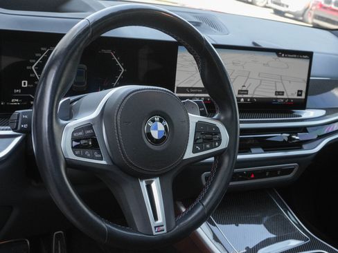 Used 2024 BMW X5 M60i AWD/4WD image 10