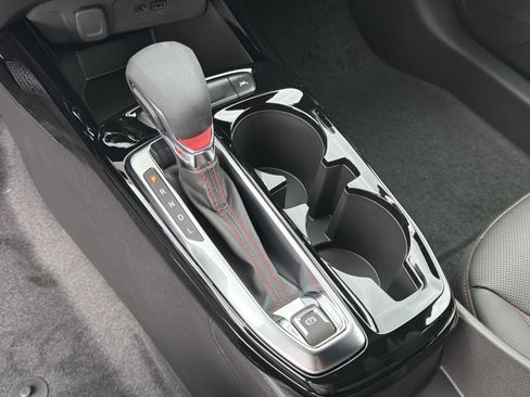 New 2026 Chevrolet Trax RS FWD image 28